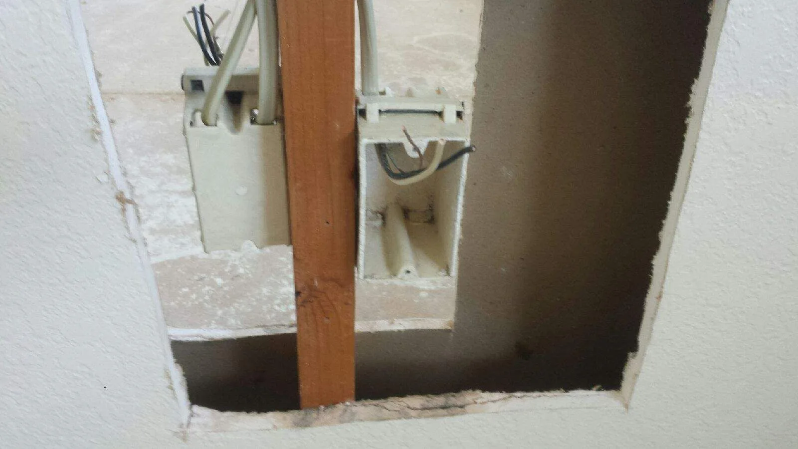 Technical Inspection Insulation Removal Wall Cavity from Hemet apartment fire smoke damage restoration documentation - photo 153 of 180