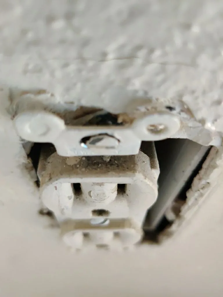 Outlet Baseboard Tub Edge Trim Sampling from Hemet apartment fire smoke damage restoration documentation - photo 73 of 180